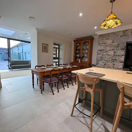 Regency Townhouse Bed & Breakfast