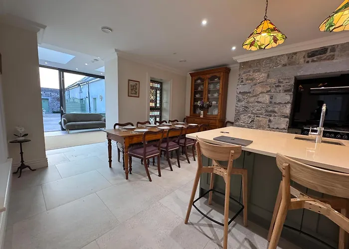 Regency Townhouse Bed & Breakfast