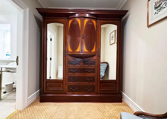 Regency Townhouse Bed & Breakfast *